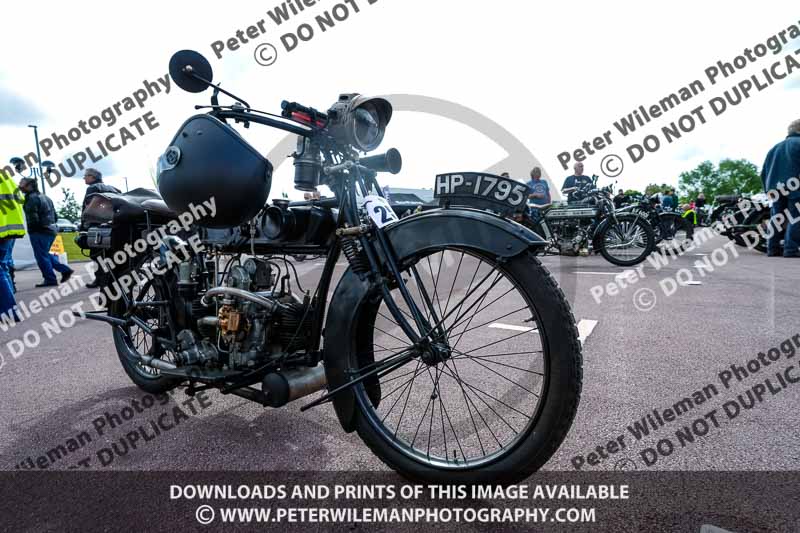 Vintage motorcycle club;eventdigitalimages;no limits trackdays;peter wileman photography;vintage motocycles;vmcc banbury run photographs
